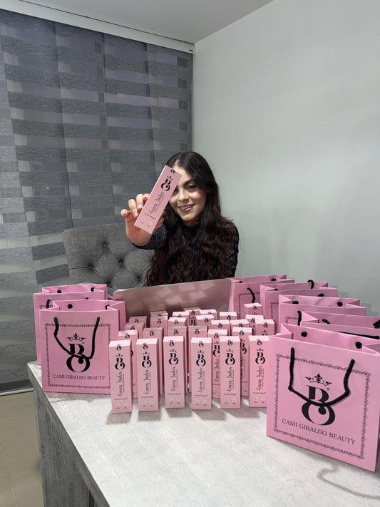 Tratamiento de crecimiento para cejas y pestañas