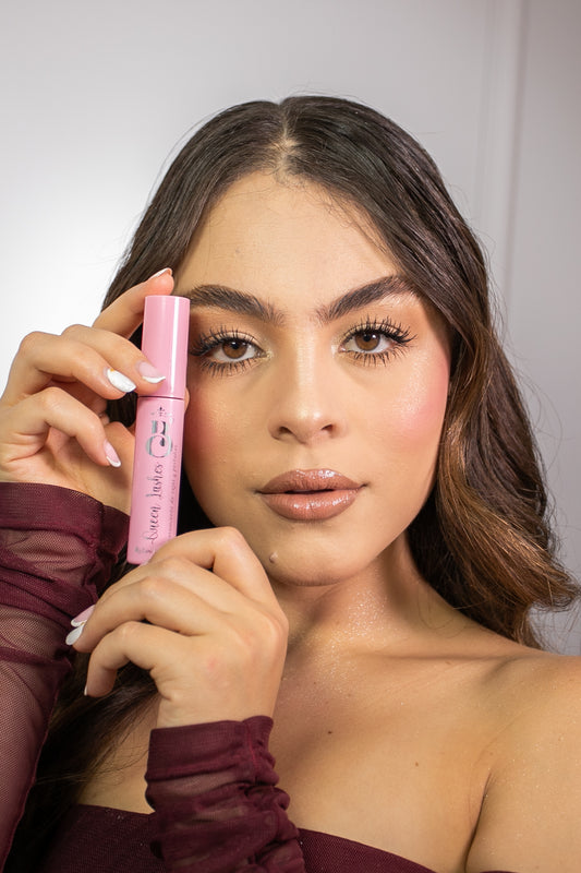 Tratamiento de crecimiento para cejas y pestañas